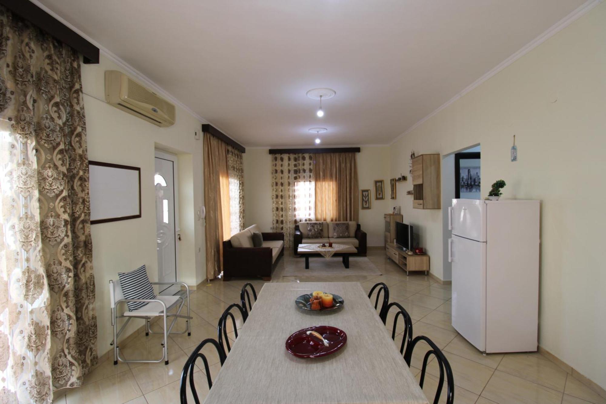 Apartment Eni - Mario Ksamil